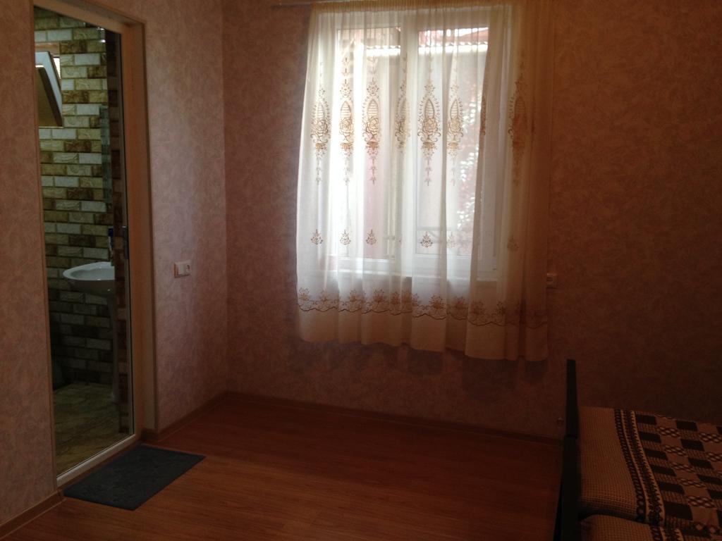 Guest House Besarioni Borjomi Ngoại thất bức ảnh